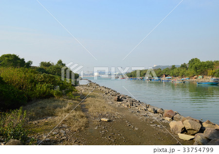 Tung Chung bay 33754799