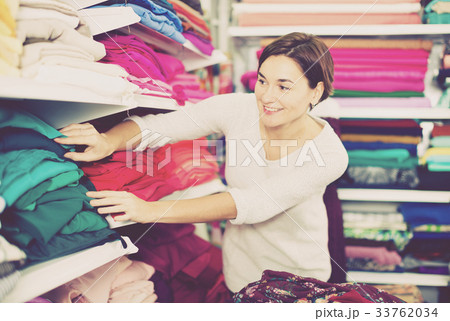 Woman choosing fabric 33762034