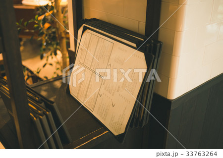 shopping complex　　　　　撮影協力：TENOHA DAIKANYAMA 33763264