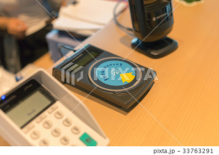 shopping complex　　　　　撮影協力：TENOHA DAIKANYAMA 33763291