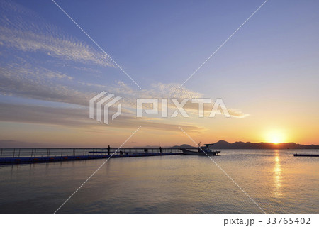 洛東江 釜山 太陽 33765402