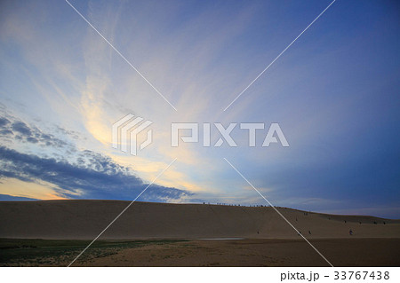 鳥取砂丘 鳥取砂丘 33767438