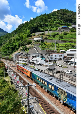 四国まんなか千年ものがたり 観光列車 四国まんなか千年ものがたり 観光列車 33768805