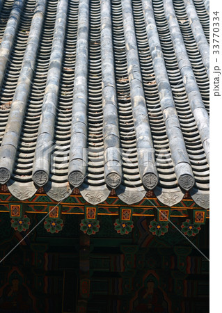 古建築 モノラル 三天使 33770334