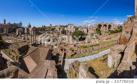 Roman forum ruins in Rome Italy 33776010
