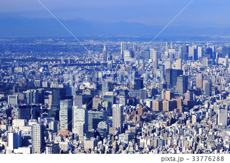 都市風景（東京、スカイツリー、新宿方向） 33776288