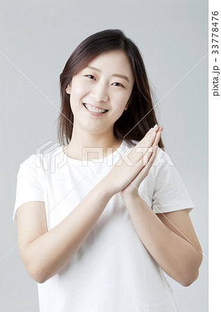 笑顔 微笑 微笑み 33778476