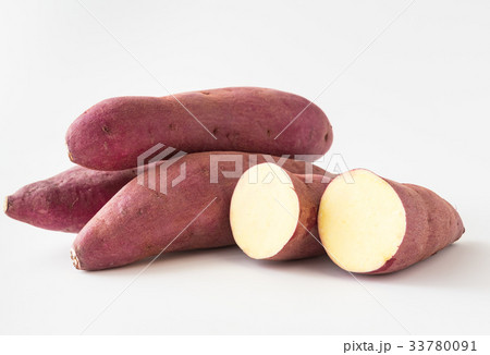 サツマイモ 食材 断面 紅あずまの写真素材
