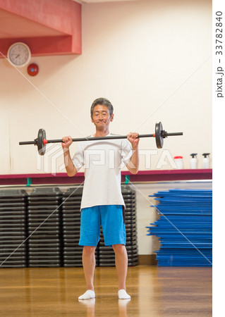 スポーツジム ナイスミドル トレーニング ライフスタイル GYM トレーニング ウエイトリフティング スポーツジム ナイスミドル トレーニング ライフスタイル GYM トレーニング ウエイトリフティング 33782840