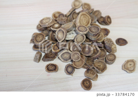 黄耆（オウギ） 33784170