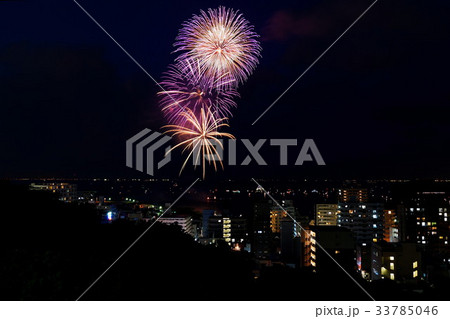 よこすか開国祭　横須賀花火大会　2013年　横須賀中央公園からの眺望 （ 神奈川県 横須賀市 ） 33785046