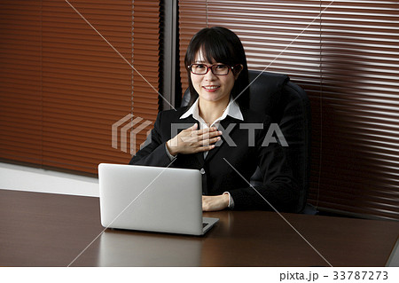 カウンセラー　メール相談　相談所　チャット　スカイプ　インターネット相談　夜間営業 33787273