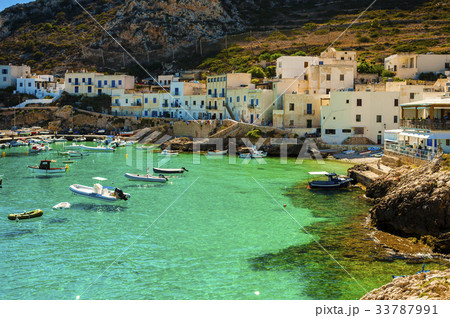 A veiw of Levanzo Island, Sicily, Italy 33787991