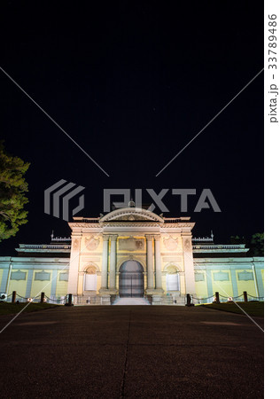 奈良国立博物館 ライトアップ （奈良県奈良市） ※2017年4月現在 33789486