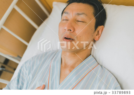 hospital 33789893