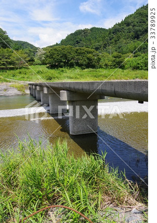 穴吹川の潜水橋 33789925