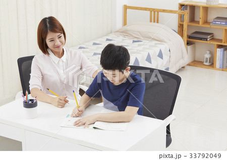 家庭教師 少年 子供 33792049