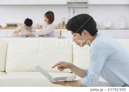 家族 ファミリー 男 33792300