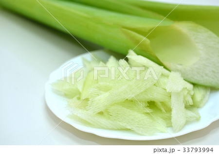 蓮芋・ハスいも・ズイキ 33793994