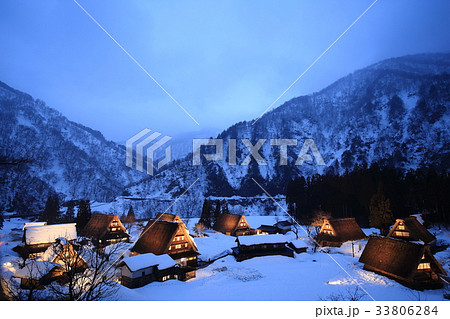 富山県・五箇山菅沼集落 富山県・五箇山菅沼集落 33806284