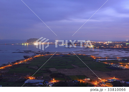 西帰浦市 城山 城山日出峰 33810066