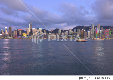 夜景 中国の 中国の銀行 33810335