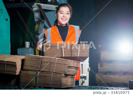 Paper mill factory worker 33810975