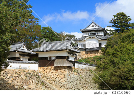 備中松山城 -天守が残る日本で唯一の山城- 備中松山城 -天守が残る日本で唯一の山城- 33816666