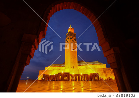Hassan II Mosque during the twilight  33819102