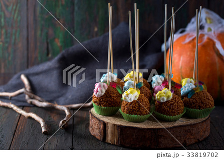 lolipops for Halloween 33819702