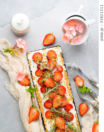 Home made strawberry not baked cheese cake Home made strawberry not baked cheese cake 33821311