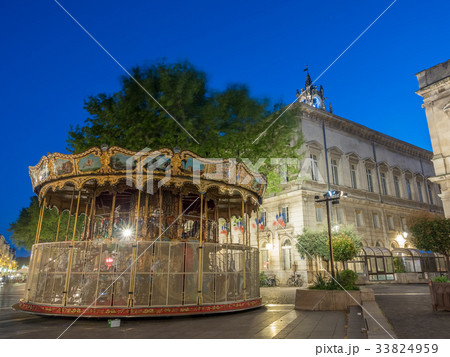 Merry-go-around in Avignon Merry-go-around in Avignon 33824959