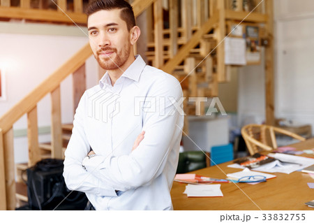 Young man in offfice Young man in offfice 33832755