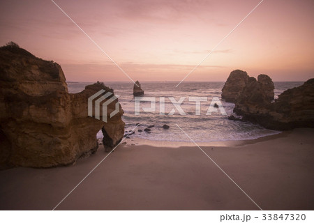 PORTUGAL ALGARVE LAGOS PONTA DA PIEDADE 33847320