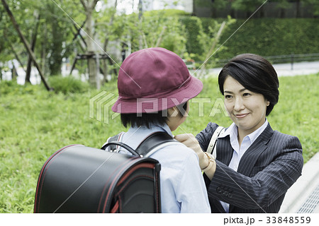 ワーキングマザー 33848559