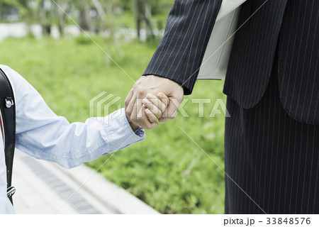 ワーキングマザー 33848576