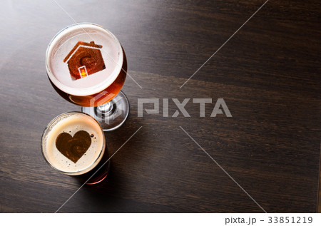 Loving local craft beer Loving local craft beer 33851219