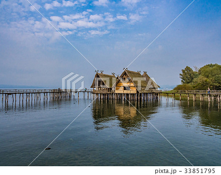 世界遺産 アルプス山脈周辺の先史時代の杭上住居群 ドイツ 世界遺産 アルプス山脈周辺の先史時代の杭上住居群 ドイツ 33851795