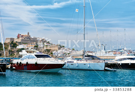 Ibiza 33853288