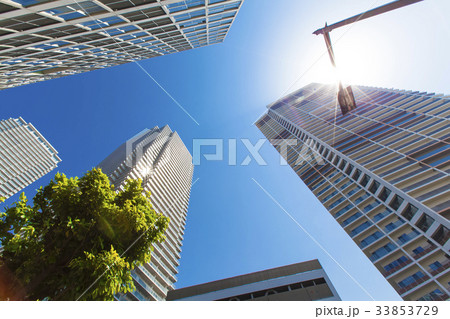 タワーマンションのある都市風景 33853729