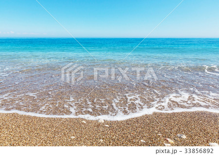 Wave 33856892