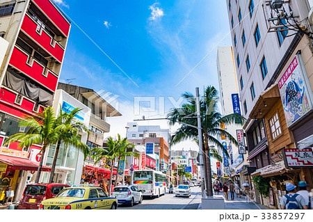 《沖縄県》那覇・国際通り 33857297