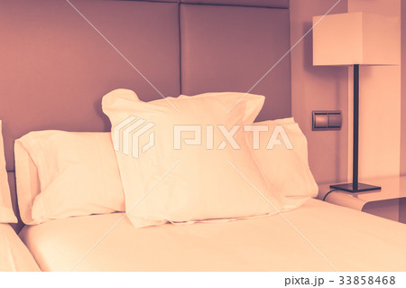 Prepared fresh bed, scene in hotel room 33858468
