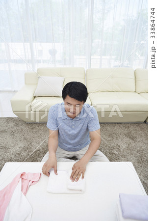 孤独 親 生活 33864744