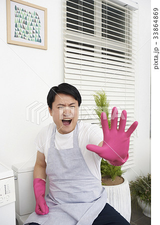 ゴム手袋 男 男性 33864869