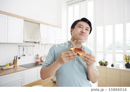 食べる 人 人間 33866016