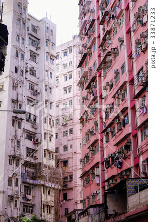 Buildings at downtown in Hong Kong 33871233
