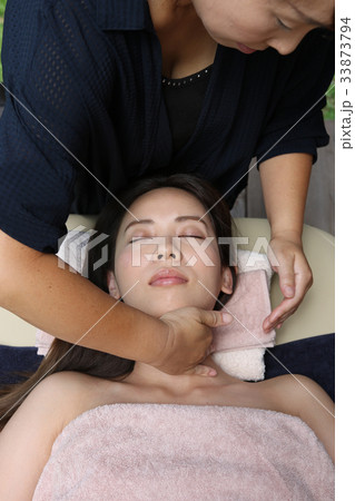 Beauty Beauty 33873794