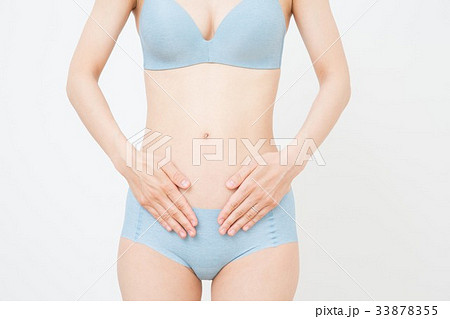 女性のお腹 33878355