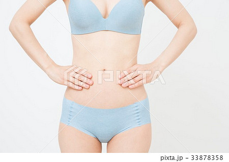 女性のお腹 33878358